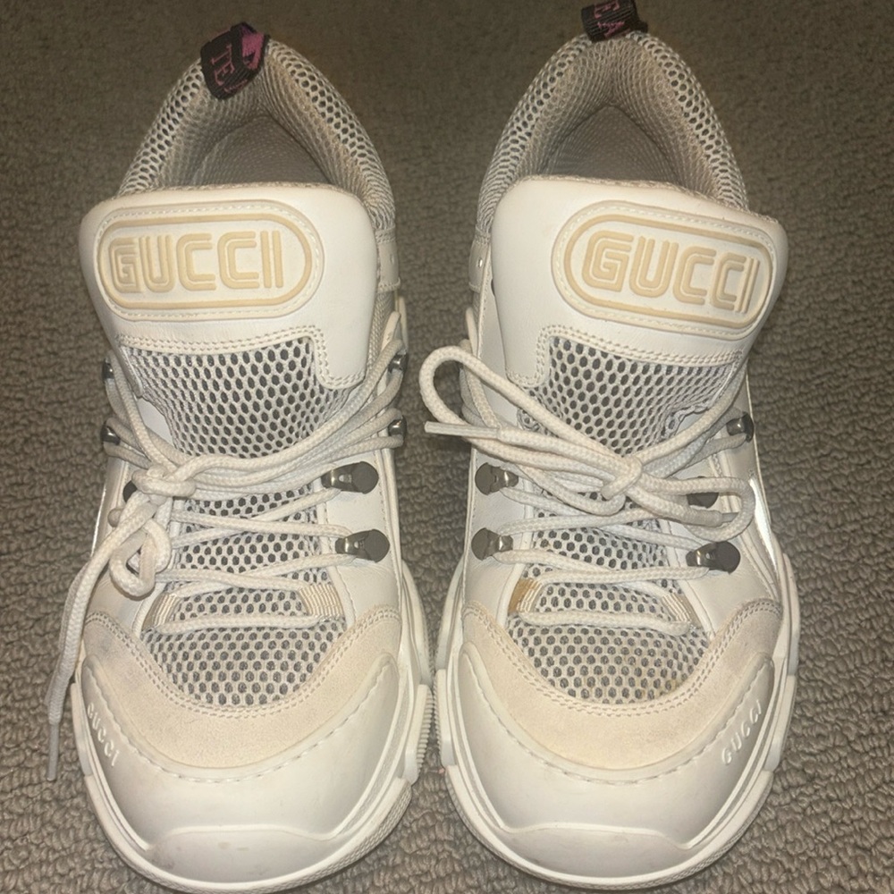 Women Gucci shoes
